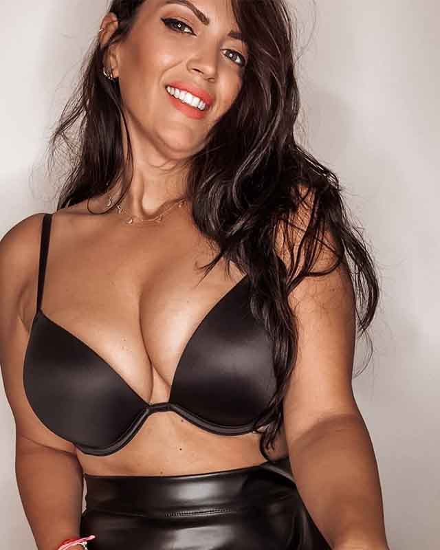 Deep V Padded Push Up Bra with Underwire, Black