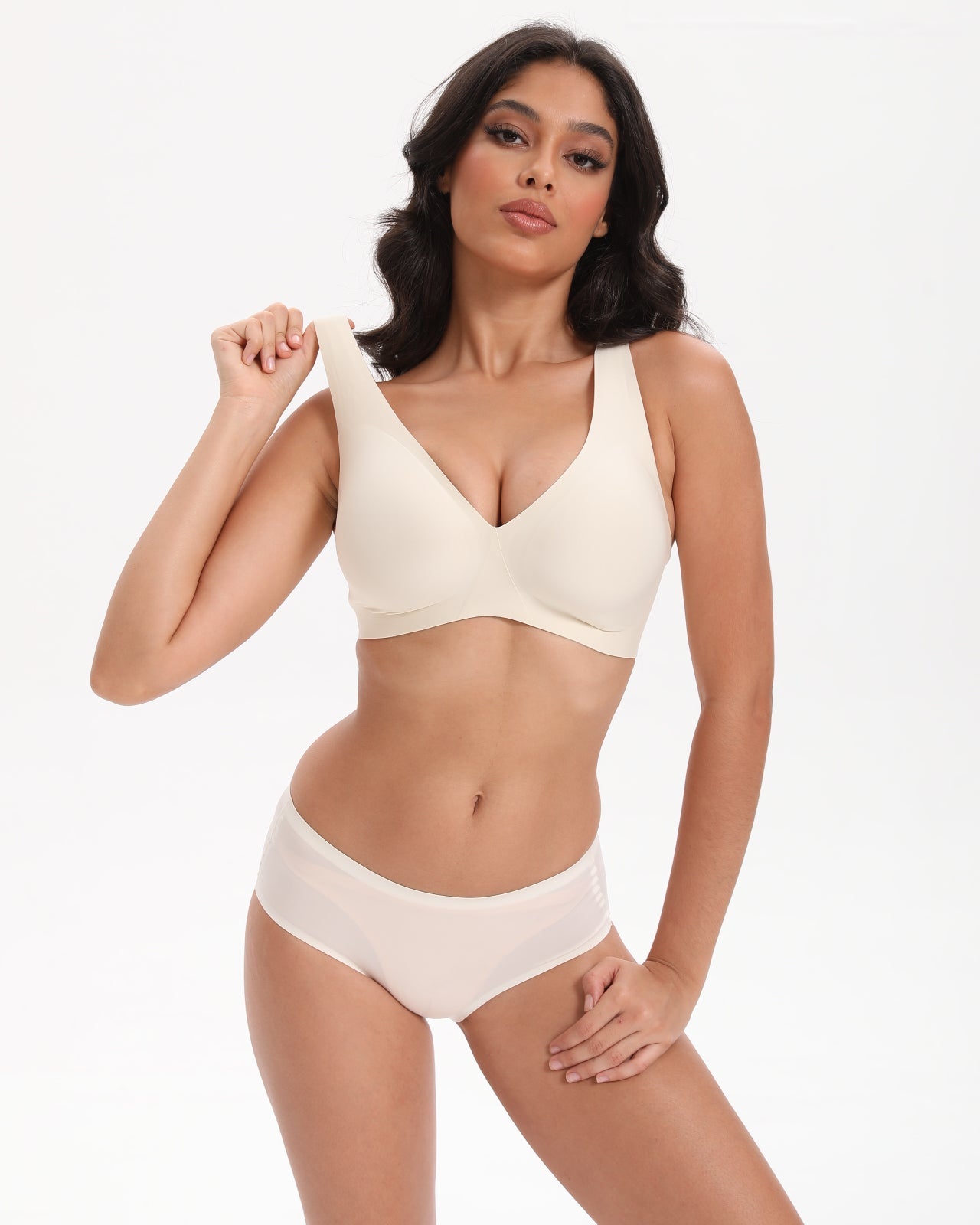 Seamless T-Shirt Sports Bra with Wireless Push - Up Lift | WingsLove Value Essential - WingsLove