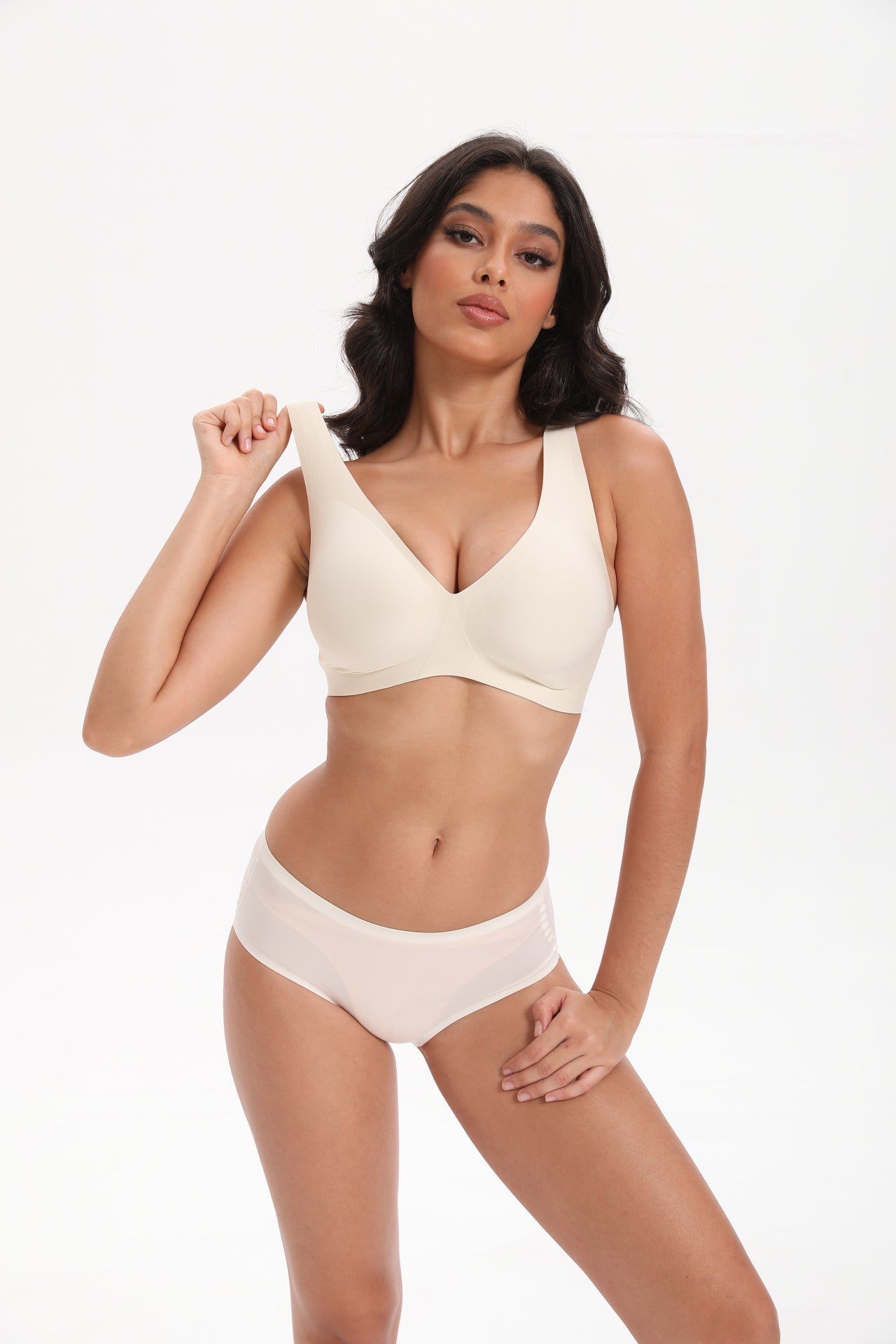 Seamless T-Shirt Sports Bra with Wireless Push - Up Lift | WingsLove Value Essential - WingsLove