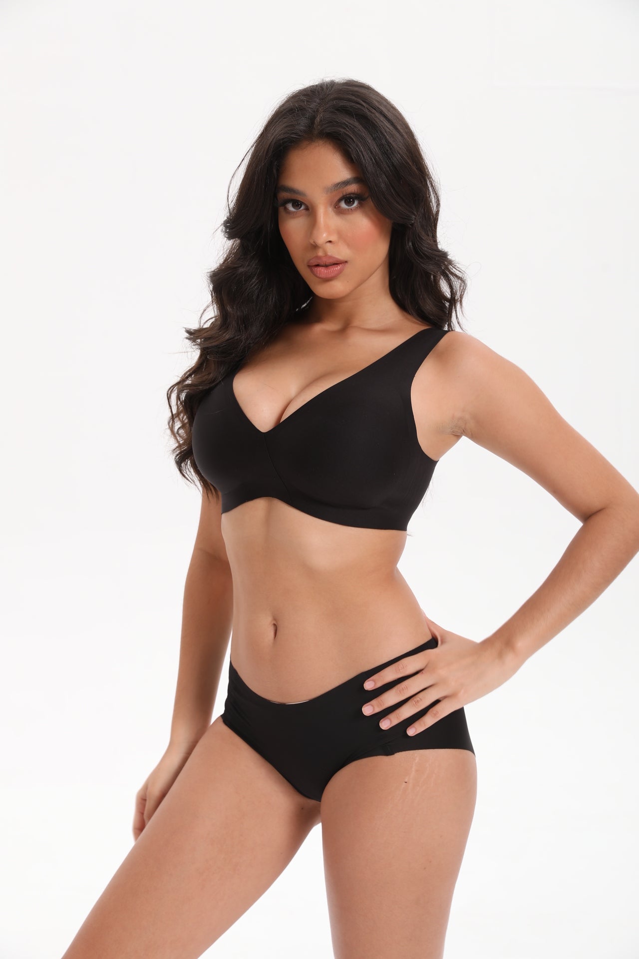 Seamless T-Shirt Sports Bra with Wireless Push - Up Lift | WingsLove Value Essential - WingsLove