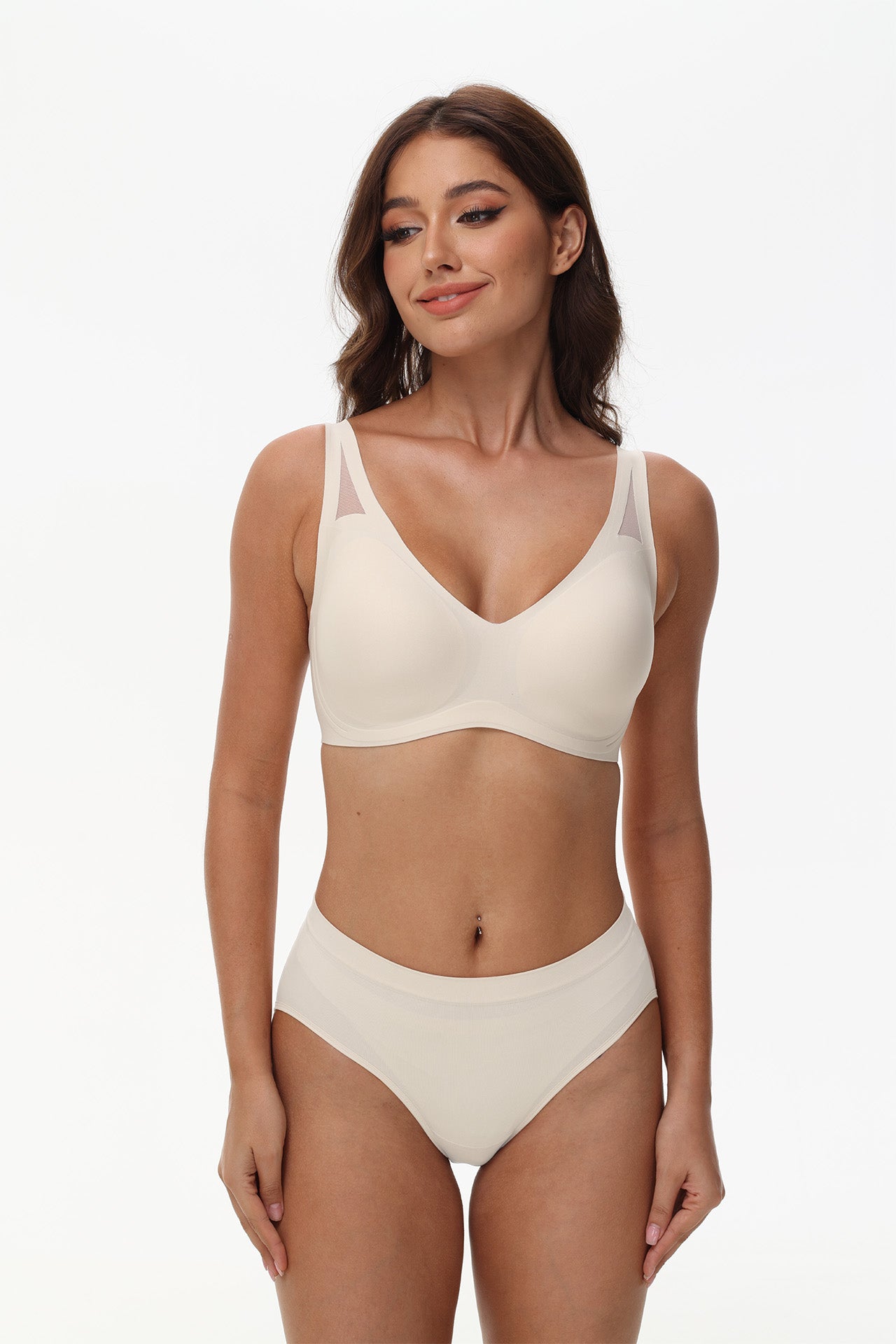 Front view showing deep V cut of Wingslove seamless wireless bra with push-up jelly support