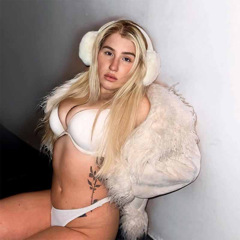 wingslove Deep V Padded Push Up Bra with Underwire, White