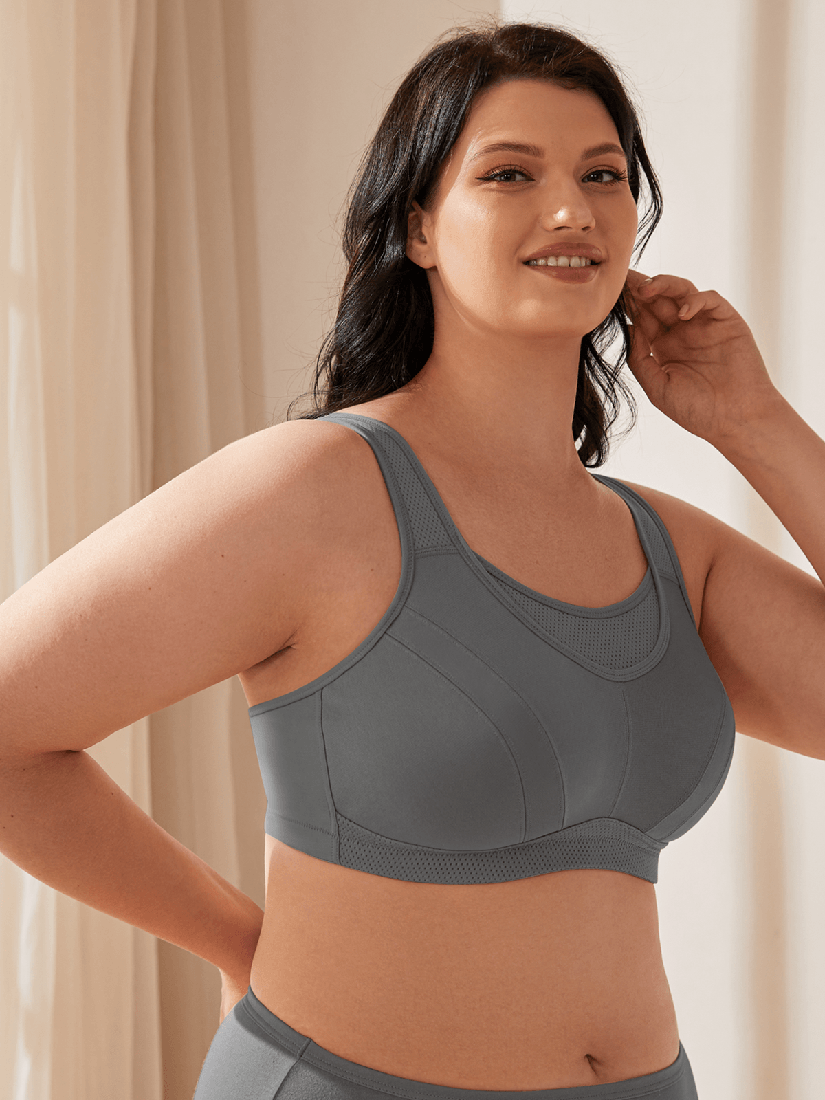 https://wingslove.com/cdn/shop/products/plus-size-solid-absorb-breathable-sports-bra-grey-720115.png?v=1681918047