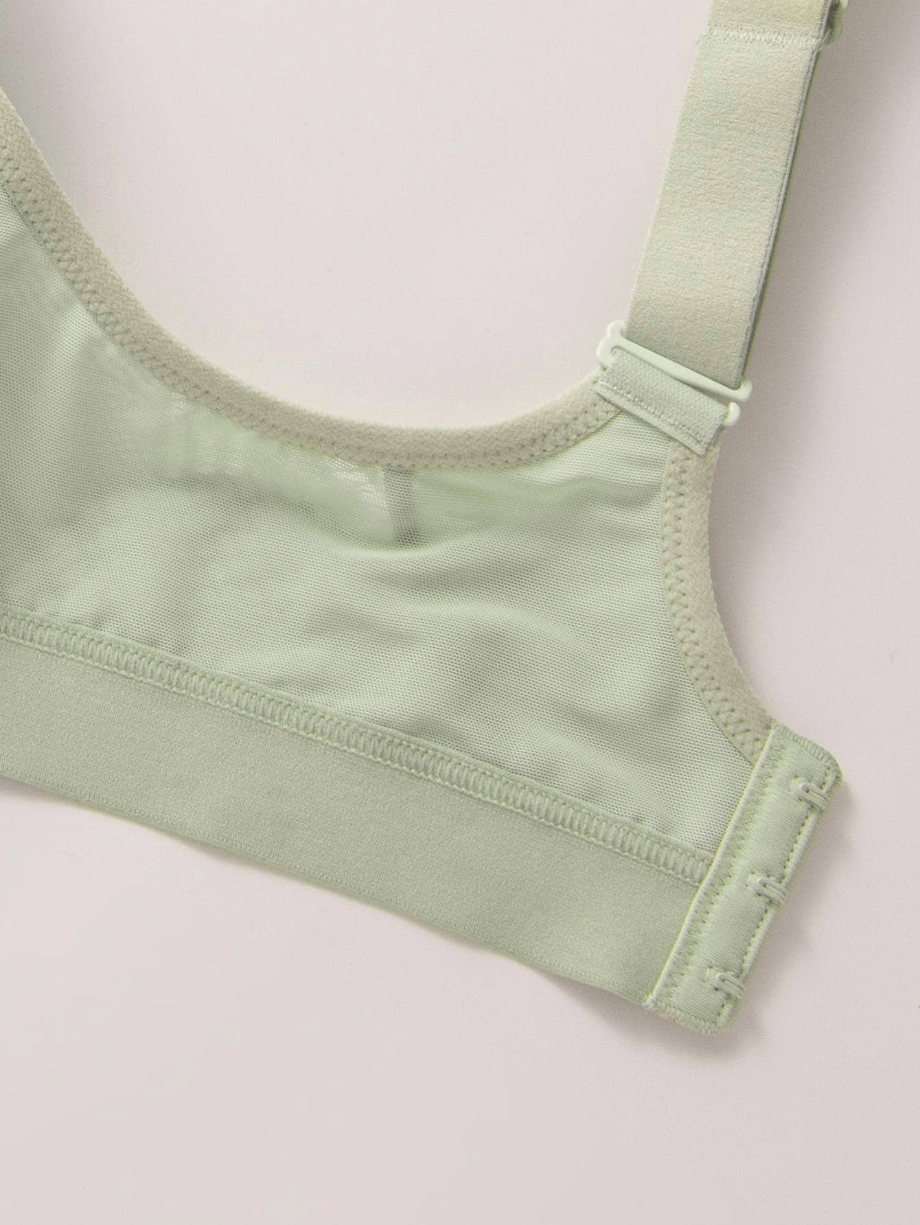 Wireless Full Coverage Workout Bra No Padded Plus Size Cross Back Exercise Sports Bra Green - WingsLove